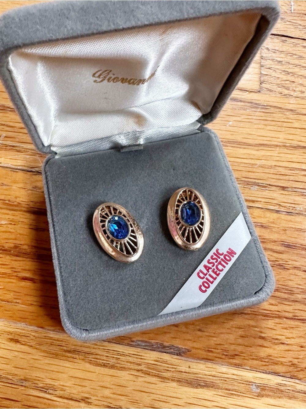 Giovanni Vintage Classic Collection Blue Stone Gold-Tone Oval Earrings